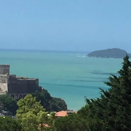 La Casa Dei Poeti Lerici